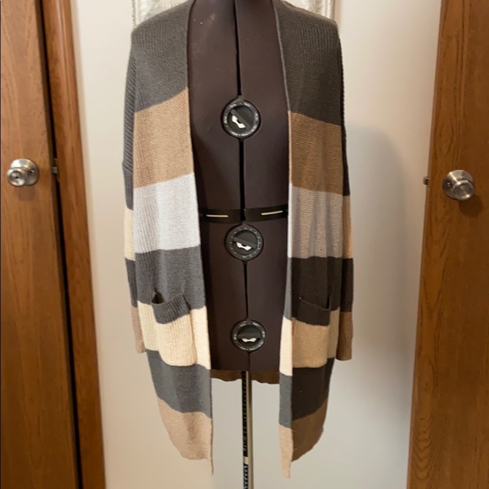 Lightweight cardigan